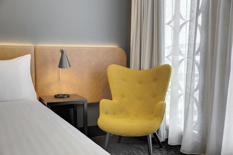 Vibe Hotel Canberra - E Caravan Parks 18