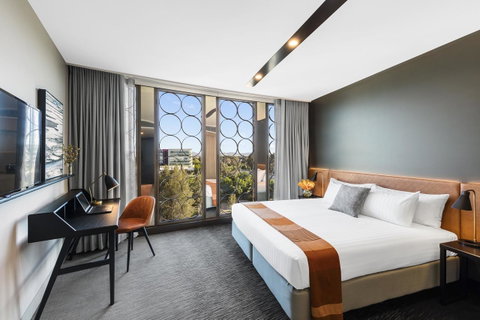Vibe Hotel Canberra - E Caravan Parks 2