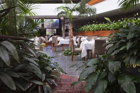 Pavilion On Northbourne - E Caravan Parks 33