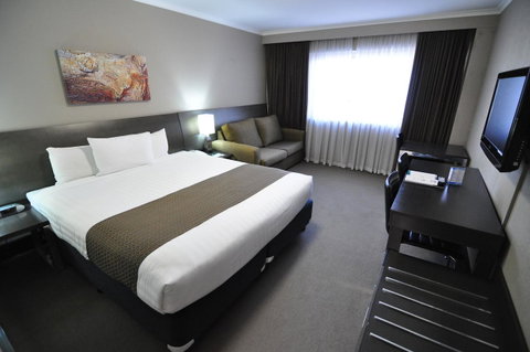 Pavilion On Northbourne - E Caravan Parks 4