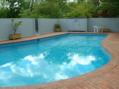 Pavilion On Northbourne - E Caravan Parks 3