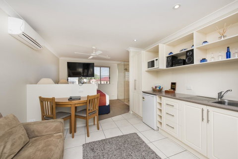 Soldiers Motel - E Caravan Parks 13
