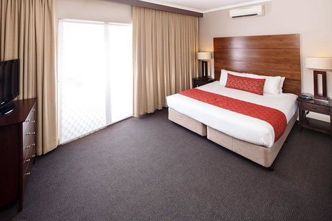 Quality Hotel Dickson - E Caravan Parks 22
