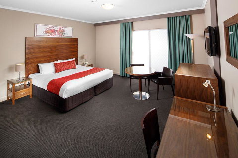 Quality Hotel Dickson - E Caravan Parks 13