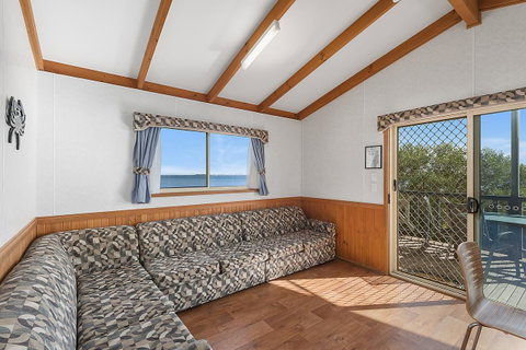 Port Broughton Tourist Park - E Caravan Parks 25