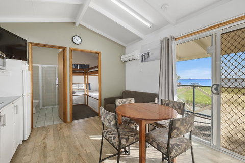 Port Broughton Tourist Park - E Caravan Parks 30