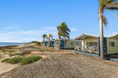 Port Broughton Tourist Park - E Caravan Parks 23