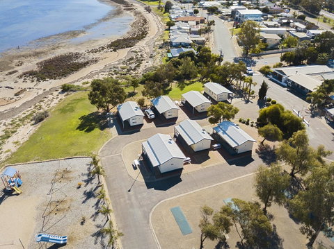 Port Broughton Tourist Park - E Caravan Parks 8