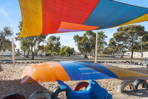 Port Broughton Tourist Park - E Caravan Parks 1
