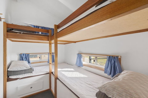 Port Broughton Tourist Park - E Caravan Parks 35