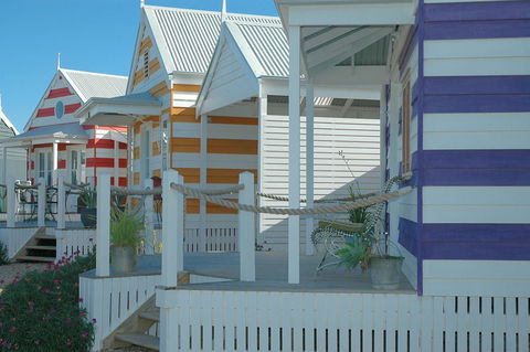 Beach Huts Middleton - E Caravan Parks 0