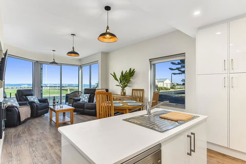 Bonnies Of Beachport - E Caravan Parks 13