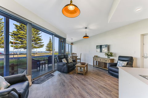 Bonnies Of Beachport - E Caravan Parks 28