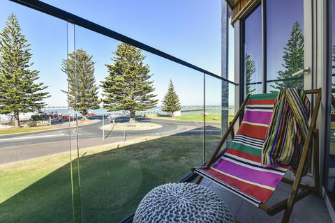 Bonnies Of Beachport - E Caravan Parks 35