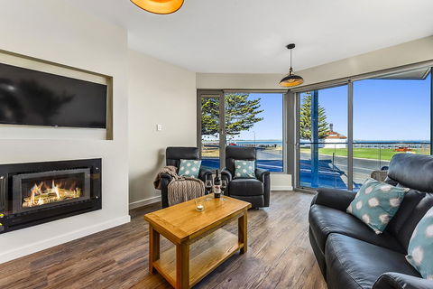 Bonnies Of Beachport - E Caravan Parks 14