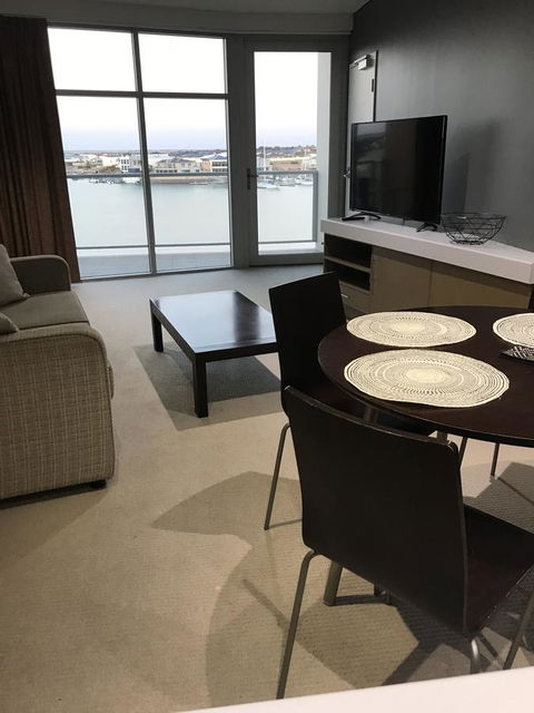 Wallaroo Marina Stayz - E Caravan Parks 12