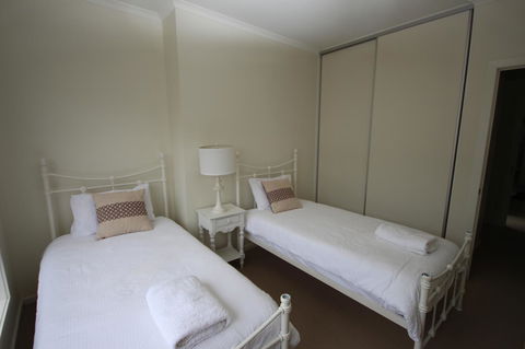 Wallaroo Marina Apartments - E Caravan Parks 39