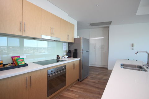 Wallaroo Marina Apartments - E Caravan Parks 11