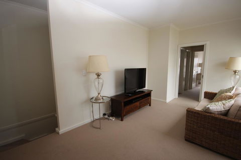 Wallaroo Marina Apartments - E Caravan Parks 38