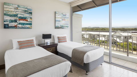 Oaks Casuarina Santai Resort - E Caravan Parks 3