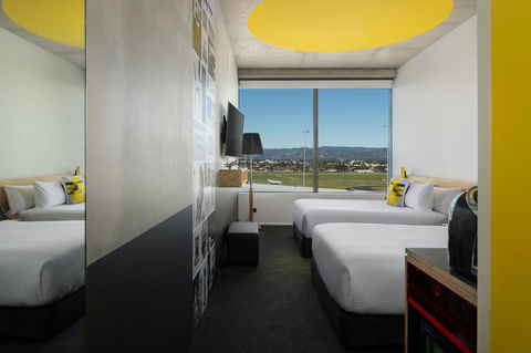 Atura Adelaide Airport - E Caravan Parks 6