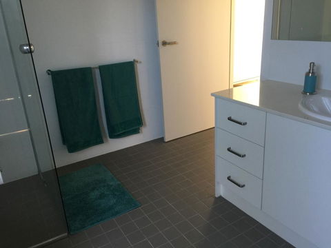 Villas On The Bay Kingscote - E Caravan Parks 14