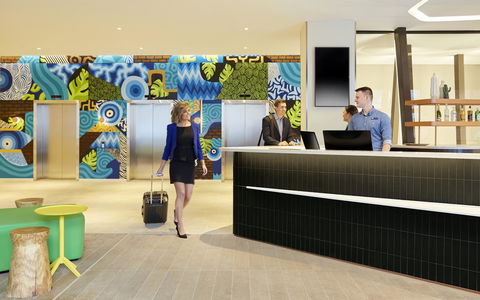 Holiday Inn Express Adelaide City Centre, An IHG Hotel - E Caravan Parks 32