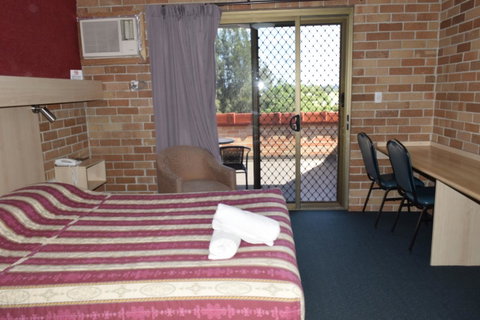 Windsor Terrace Motel - E Caravan Parks 3