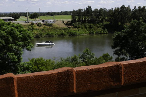 Windsor Terrace Motel - E Caravan Parks 10