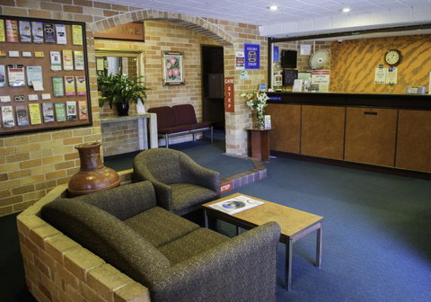 Windsor Terrace Motel - E Caravan Parks 14