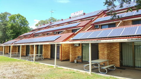 Windsor Terrace Motel - E Caravan Parks 13