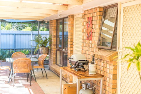 Tanunda\'s Magpie House - E Caravan Parks 22
