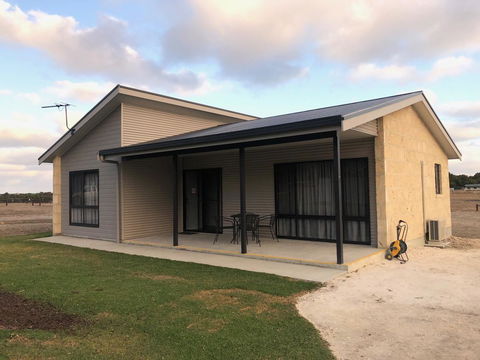 Jalilla Village - E Caravan Parks 5