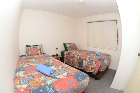 Discovery Parks - Roxby Downs - E Caravan Parks 3