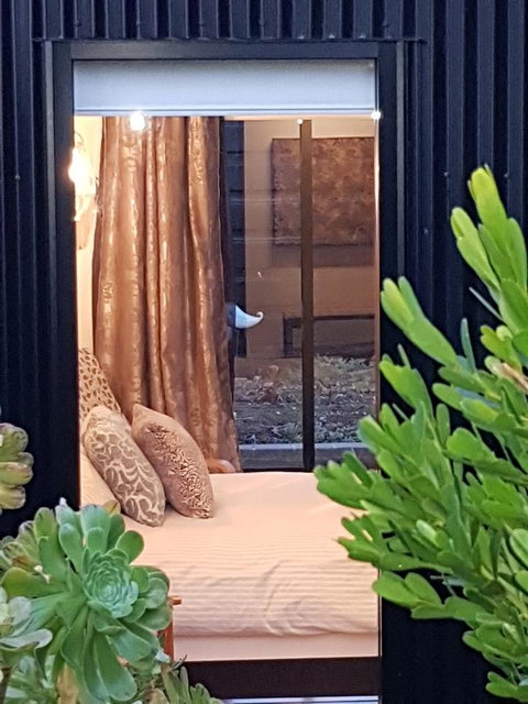 Sinclair Eco House - E Caravan Parks 12