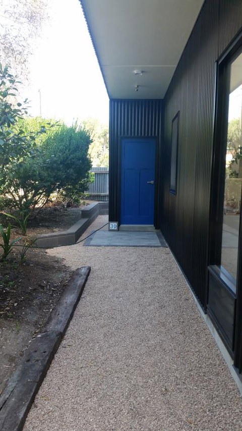 Sinclair Eco House - E Caravan Parks 0