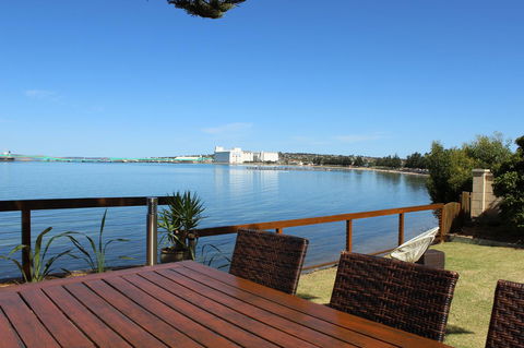 Bay 10 - Suites And Apartments - E Caravan Parks 30