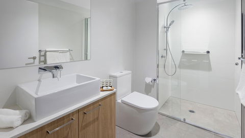 Avani Adelaide Residences - E Caravan Parks 15