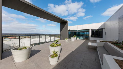 Avani Adelaide Residences - E Caravan Parks 17