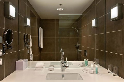 Hilton Adelaide - E Caravan Parks 13