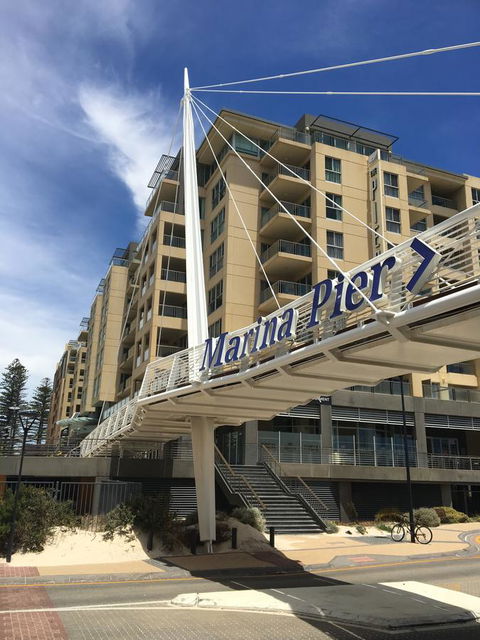 Glenelg Beach Studio - E Caravan Parks 1