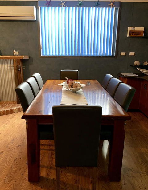 Inna Nutshell - E Caravan Parks 17