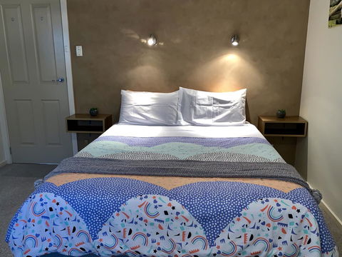 Inna Nutshell - E Caravan Parks 18