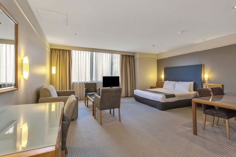Stamford Plaza Adelaide - E Caravan Parks 16
