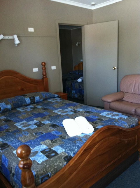 Ardeanal Motel - E Caravan Parks 12