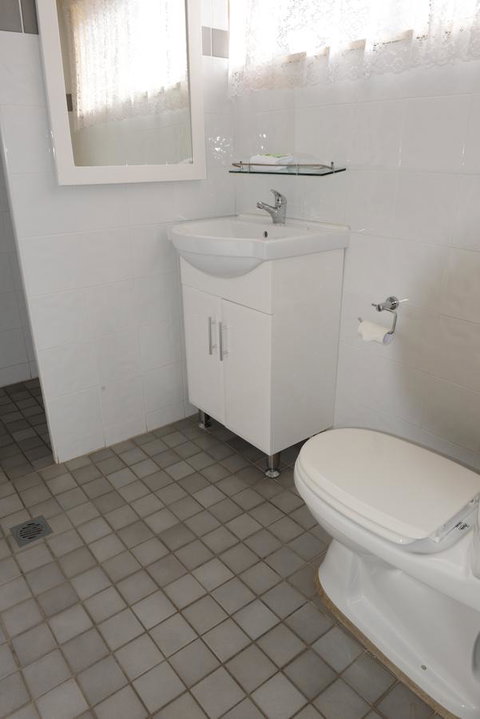 Ardeanal Motel - E Caravan Parks 9