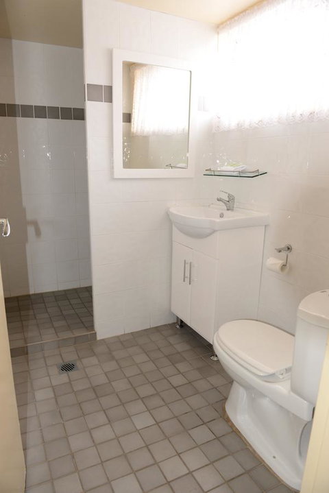 Ardeanal Motel - E Caravan Parks 10