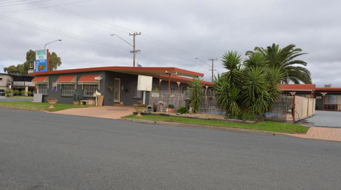 Ardeanal Motel - E Caravan Parks 5