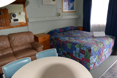 Ardeanal Motel - E Caravan Parks 43