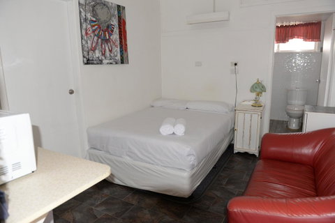 Ardeanal Motel - E Caravan Parks 25